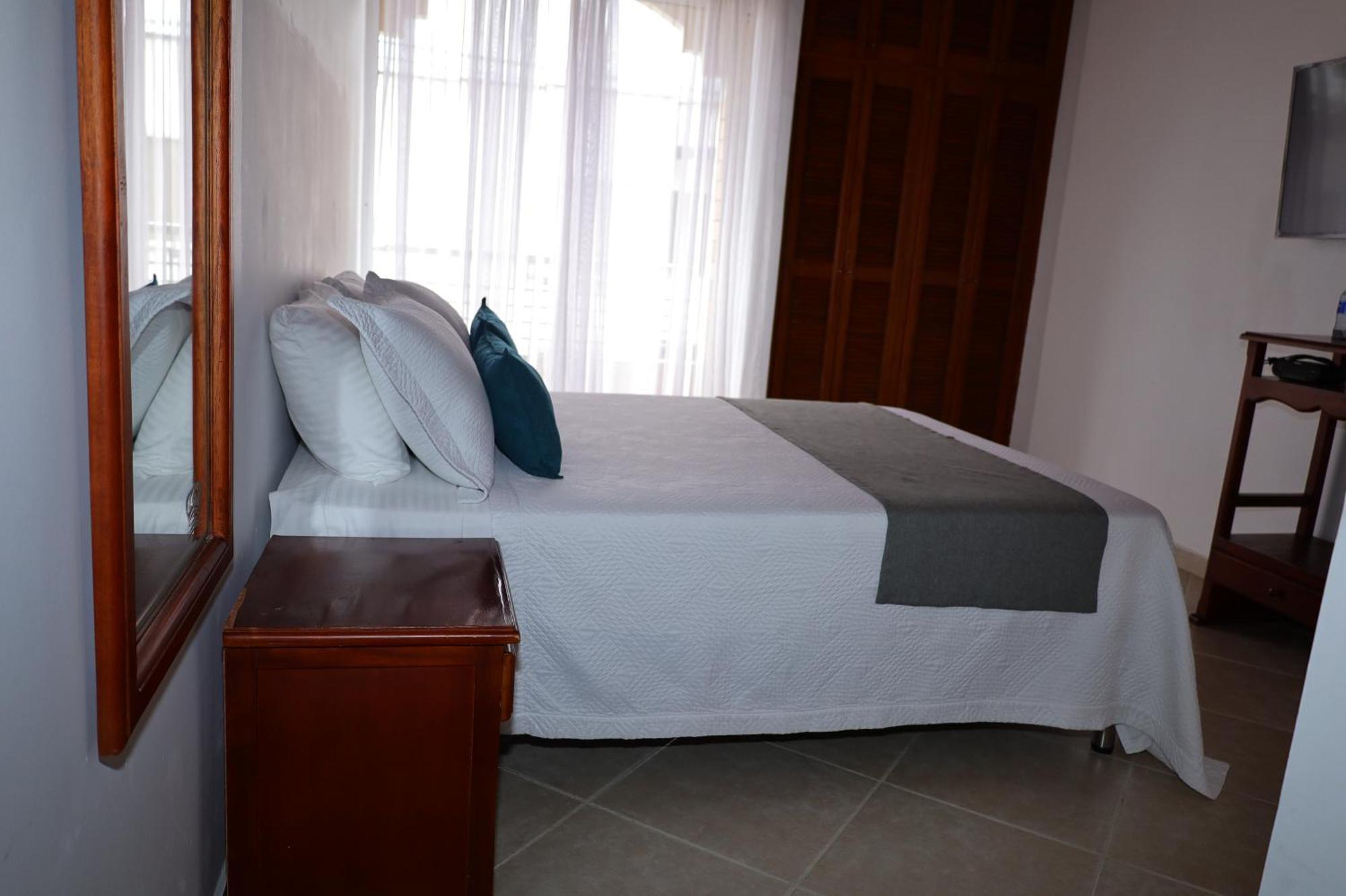 Hotel Ayenda Torre 2 Apartadó Zewnętrze zdjęcie