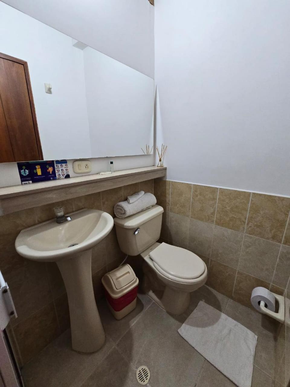 Hotel Ayenda Torre 2 Apartadó Zewnętrze zdjęcie