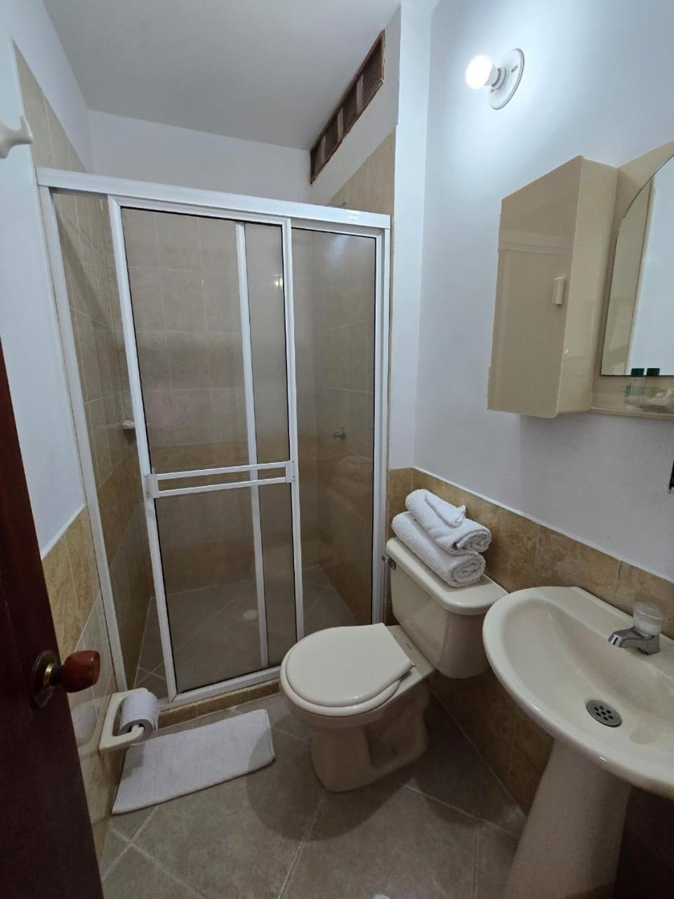 Hotel Ayenda Torre 2 Apartadó Zewnętrze zdjęcie